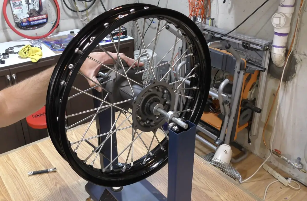 How To Lace Dirt Bike Wheels [An EasyToFollow Guide]